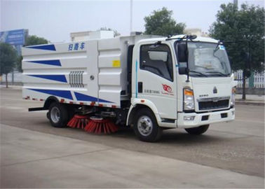 China Achsen-Straßen-Kehrmaschine-LKW-Wassersparen-nasse Art Straßen-Reinigungs-Maschine des Euro-II RHD 2 fournisseur